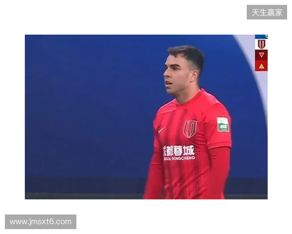 半场-成都蓉城暂0-0青岛海牛 罗慕洛、韦世豪中柱 韦林顿失良机